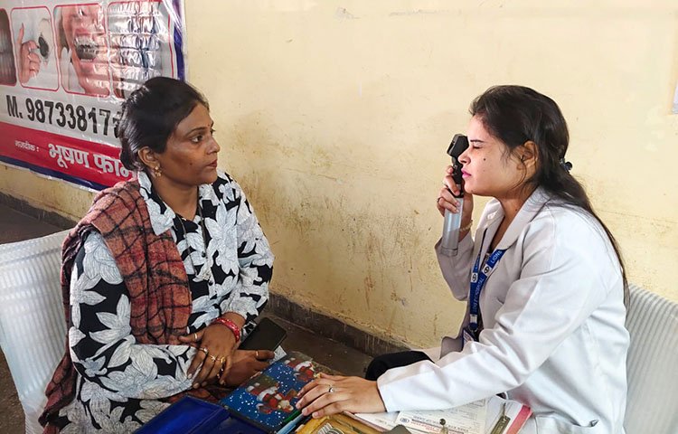 Free Eye Check-up and Cataract Operation, Organised by Lions Club Delhi Naya Bazar